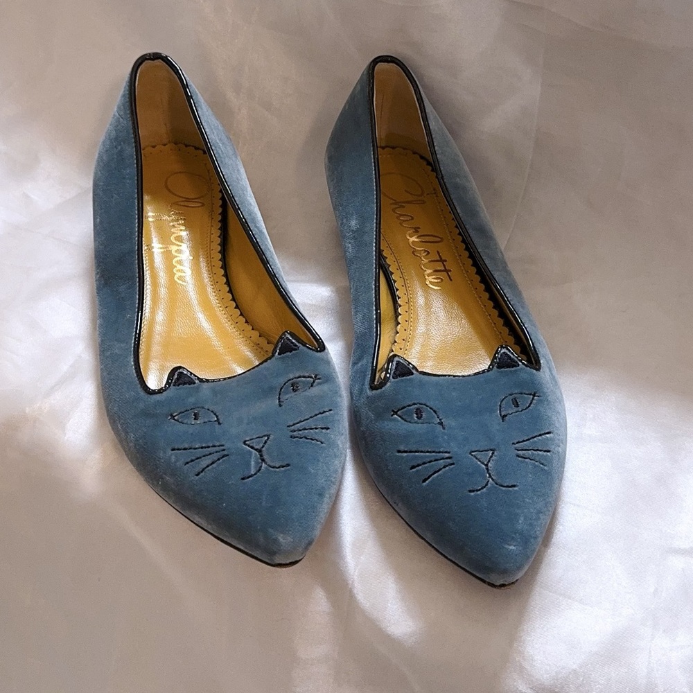 Charlotte Olympia Velvet Kitty Flats - Picture 6 of 8